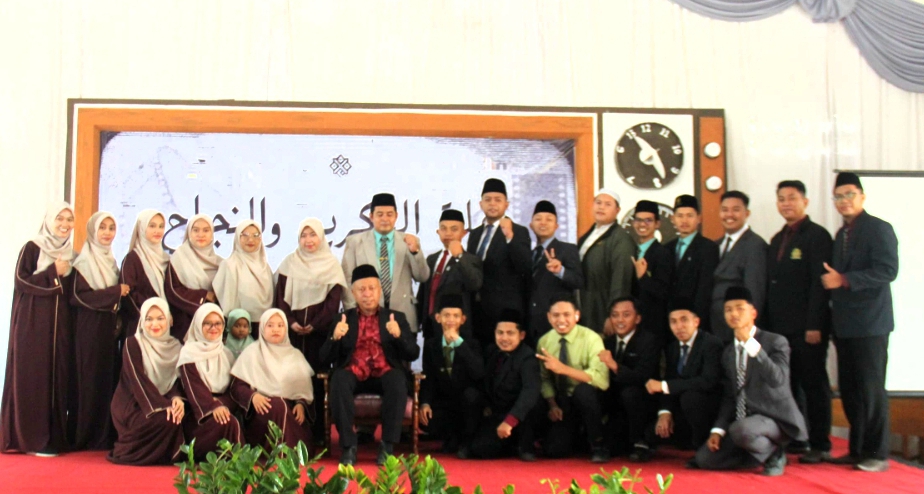 MA dan MTs Internasional Mumtaza Lepas Angkatan “Ceruz 2025” dalam Suasana Haru